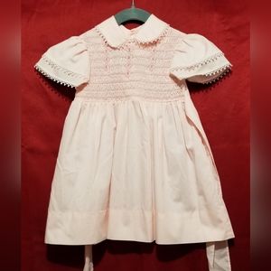 Girl's polly Flinders hand Smocked Dress Size 4 color pink white